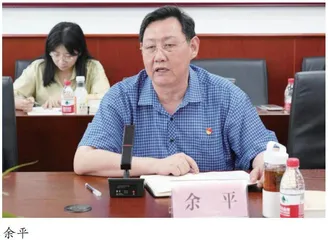 多向群众学习，不要贬低普通老百姓