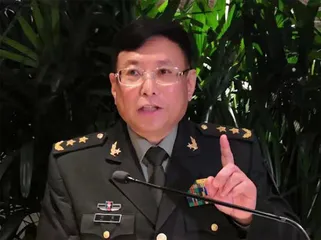不忘军旅战友情