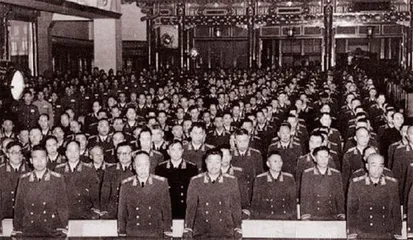 共和国首次大授衔的故事