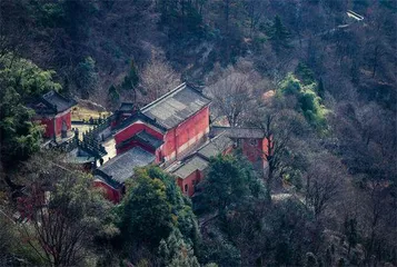 武当山古建筑群:天开宫阙青冥阔2