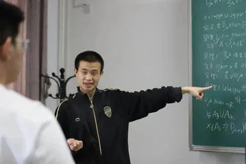 韦东奕:被数学“选中”的天才2