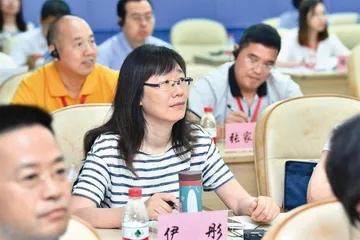 伊彤:为科技创新发声4