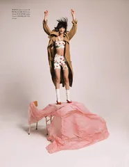 VOGUE+邱天:全身心释放12