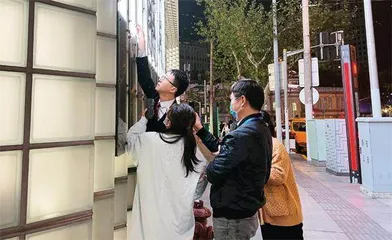璀璨夜火,美丽中的隐忧1