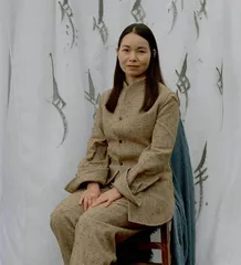 胡欣:路或许窄,但总要走下去2