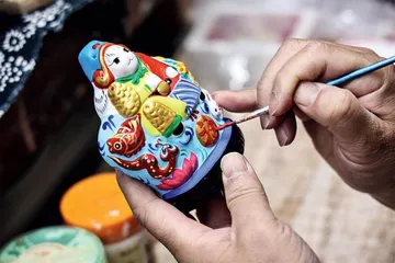 张忠强　传承百年泥彩塑　兔儿爷焕新韵3