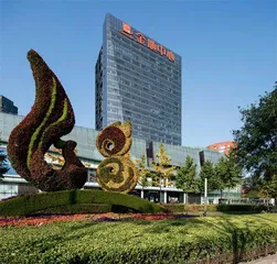 北京金地广场打造CBD城市艺术展厅1