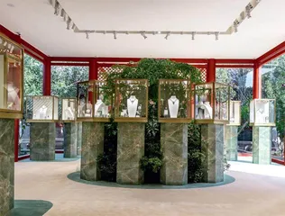 风格旅程再启 卡地亚全新LE VOYAGE RECOMMENCÉ高级珠宝展4