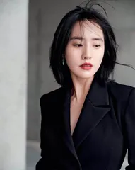 王智 不疾不徐 不矜不盈 温柔且有力量4