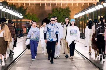 蓄势首都时尚产业 SS2024北京时装周开幕盛典“点亮中轴线6