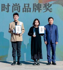 国风璀璨 新章序开 2022北京时装周颁奖盛典暨非遗尚新SHOW举办4