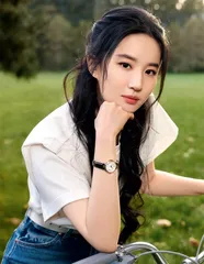 刘亦菲　总有一束光　为你而来