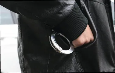 便衣警察徐钰成1