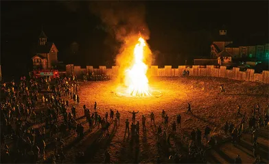 亚速营:走向全球的白人至上武装1