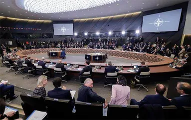 北约在冷战后的持续扩大和触角延伸