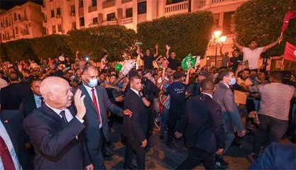 突尼斯宪法公投，总统的“独角戏”？