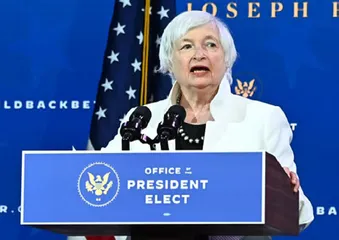 2020年中国GDP突破100万亿元,同比增长2.3%1