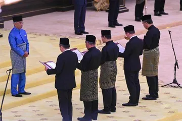 民主党干涉选举丑闻曝光后,特朗普呼吁“终止”美国宪法1