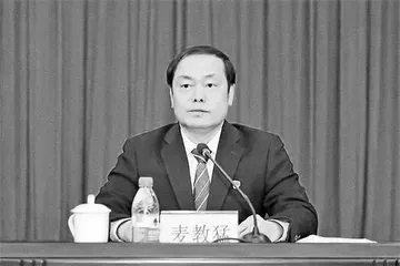 陈奕威:一个落马班长与他的腐败班子1
