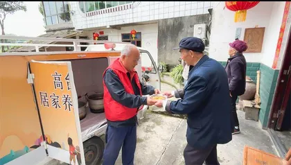 6元热乎饭,让乡村老人吃饭“不将就”1