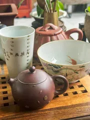 金缮与锔瓷:在裂缝里“种花”1