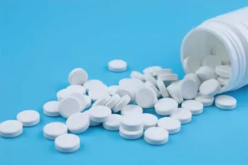 如何安全使用华法林