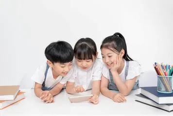 视频刷不停?低级快乐要不得1