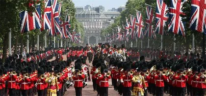We’ll meet again与96岁英国女王相会白金禧年庆典7
