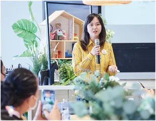 Crocs深圳万象天地全新形象店惊喜开幕 品牌大使白宇亮相“穿就玩了”快闪活动1