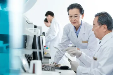医学生道德决策能力的培养与实践要领研究2