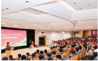2024世界新能源汽车大会在海口开幕5