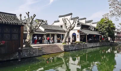像一阵风吹过江南小镇1