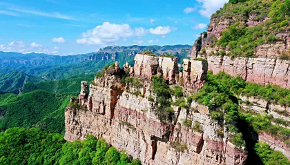 秋谒周公山