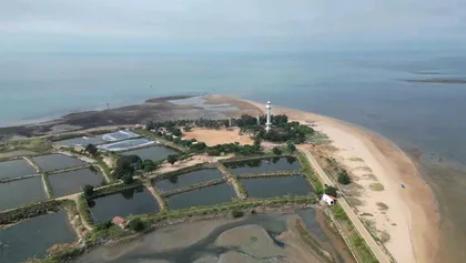 天无涯,地有角2