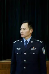 “最美公务员”邵军涛:41万公里看不腻的繁华1