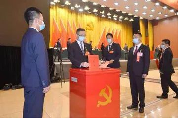 换届年里，组织部门如何选人？