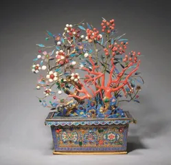 琼枝生碧海,秀色满彤墀4