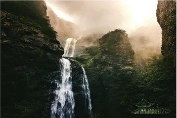 何为“庐山真面目”3