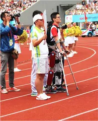 十二年!他们让下肢残疾人走起来1