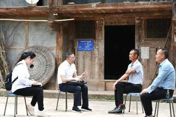 蓬安：干群结对连民心 “遍访行动”解民忧