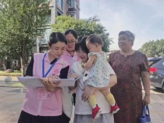 夯实“三全”基础,绘制社区“家庭地图”1