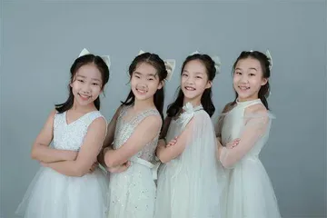 双双和她的闺密们