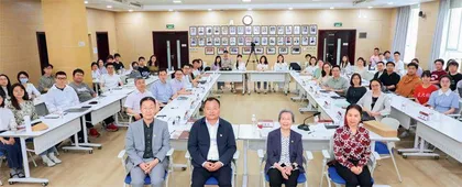 新中国诞生前后的高校思政课1