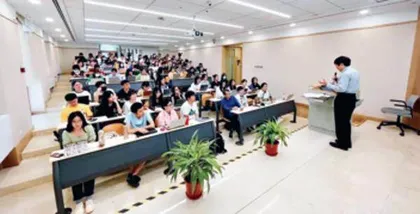 来到北大小说家讲堂