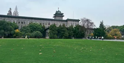 校草自产