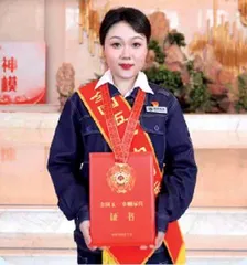 宛璐:为最北电力事业助力赋能1