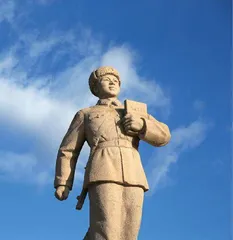 三月向阳，走在青年志愿服务的路上