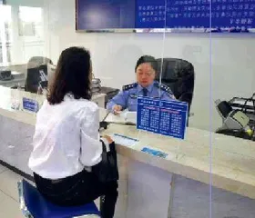 曹怡:不变的“国门”情怀1