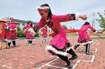 绘就乡村振兴新画卷19