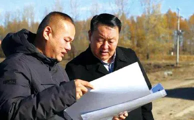 冯占山:带领尖山农场 勇攀发展高峰2
